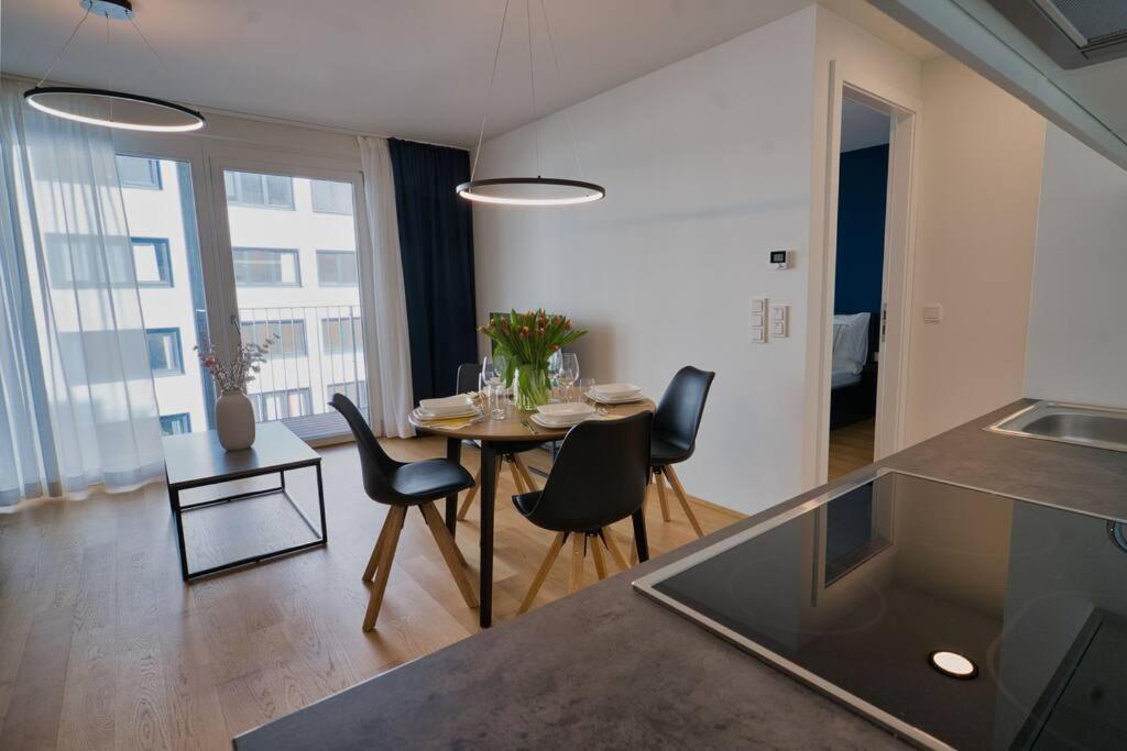 Modern Apartment Near Stadtpark 维也纳 外观 照片