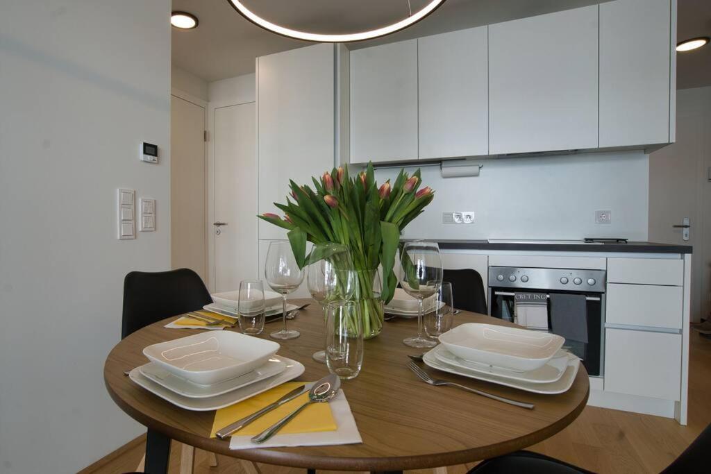 Modern Apartment Near Stadtpark 维也纳 外观 照片