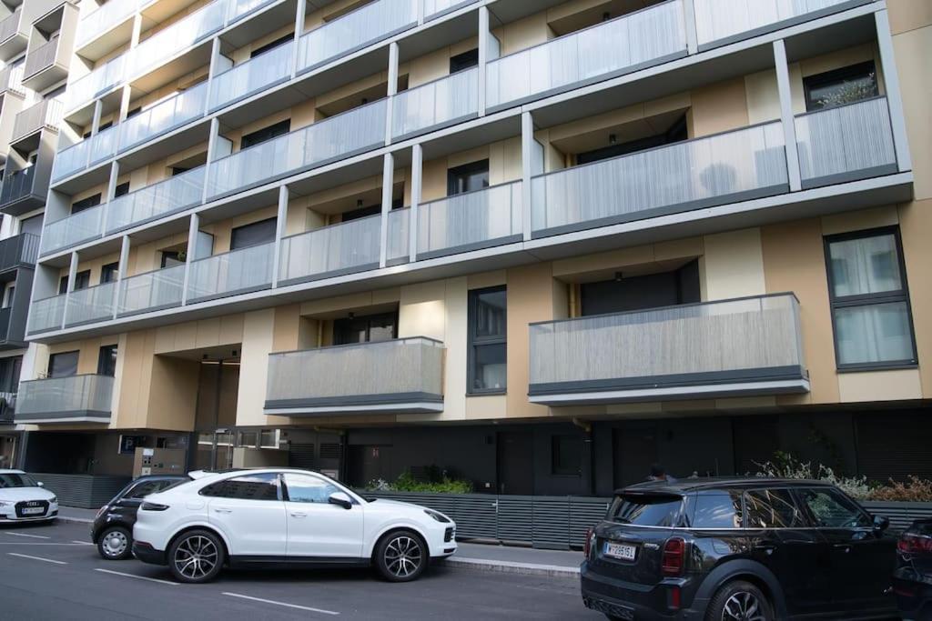 Modern Apartment Near Stadtpark 维也纳 外观 照片